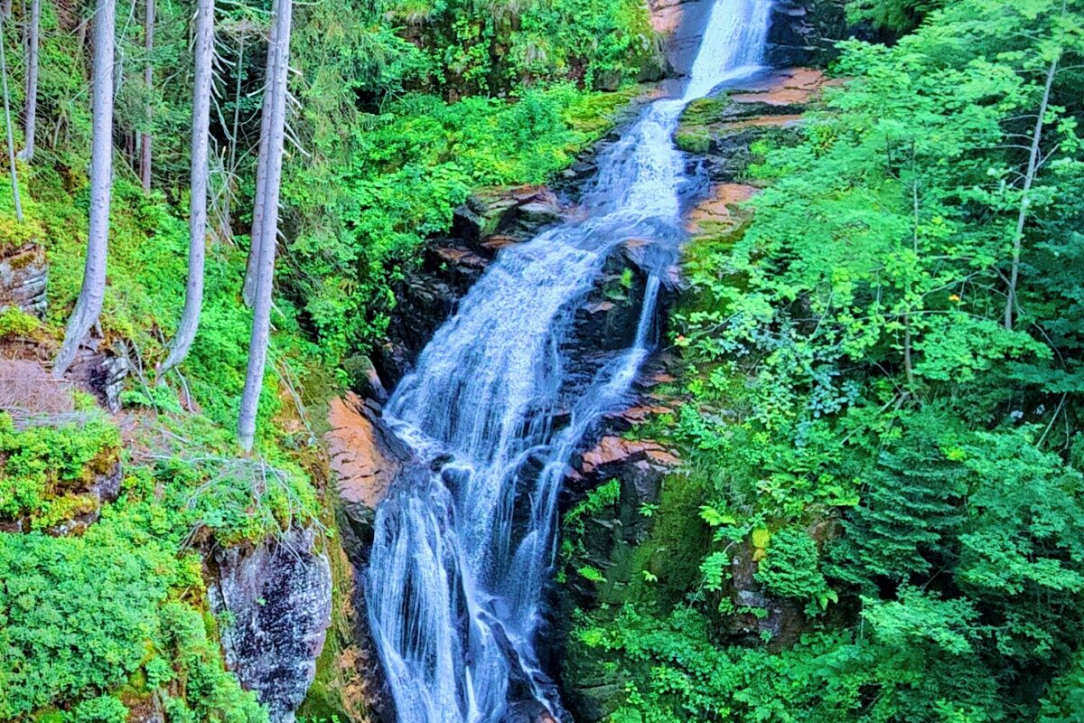 Oplus_16908288 - Wodospad Kamieńczyk