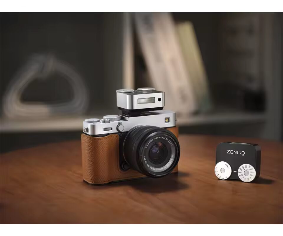 Sec67e1e6e3674d9386308dc01d1cfe9d8.jpg_960x960q75.jpg_ - Zeniko ZA12: nowoczesna lampa błyskowa w retro stylu